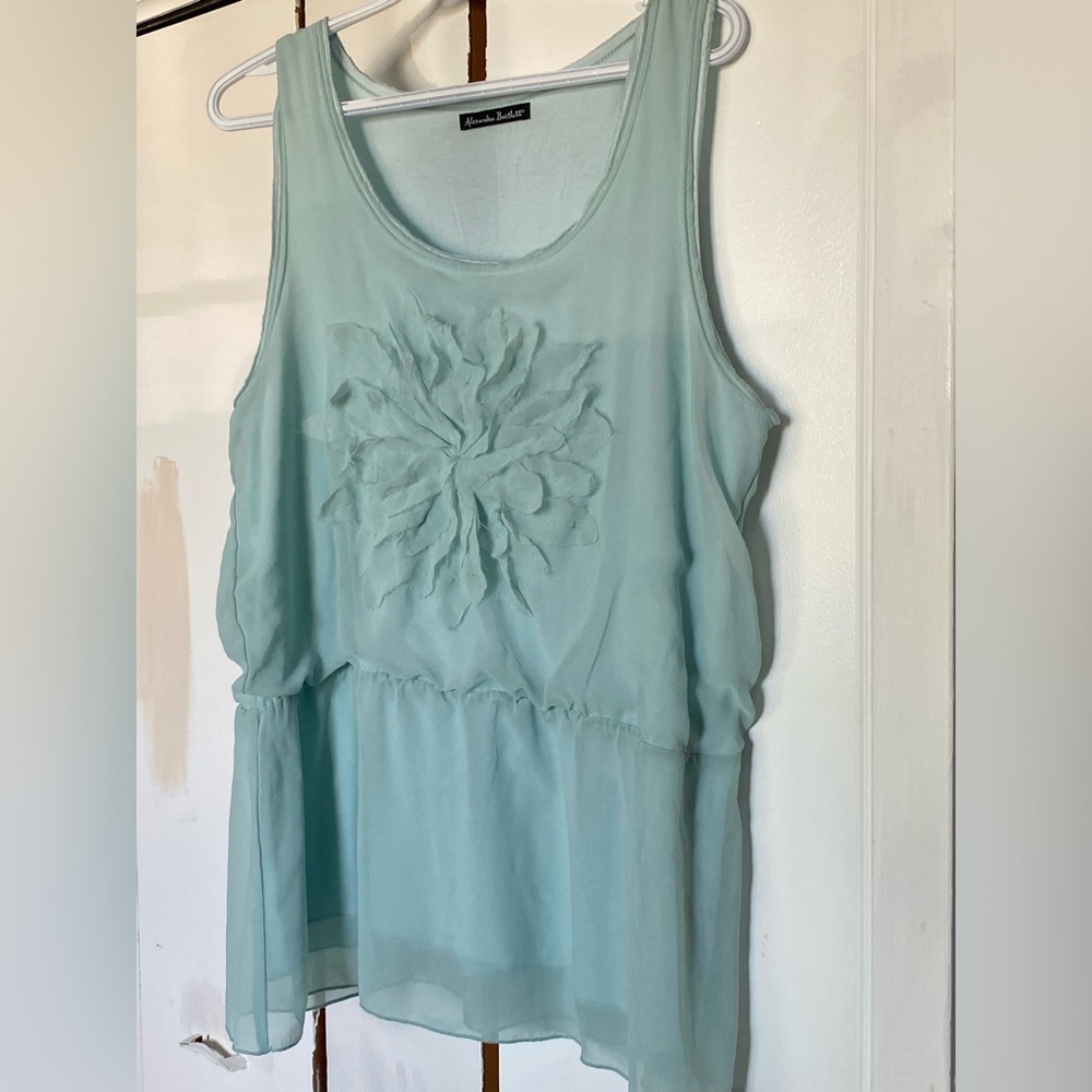 Women’s - Tank Top - Size XL